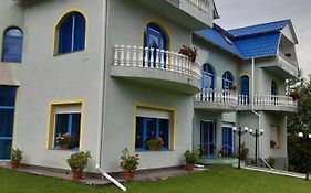 Casa Albastra